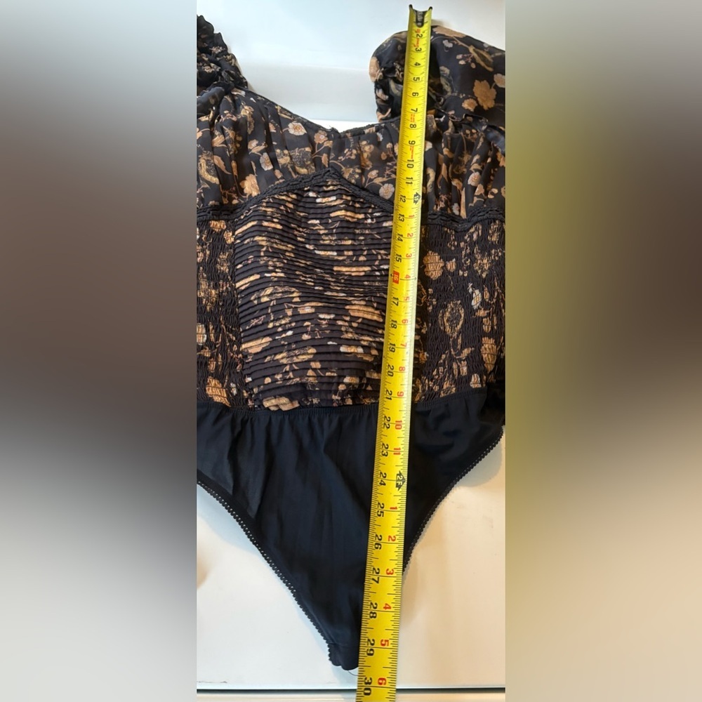 NWOT Free People Brunch Date Bodysuit - Size Large? - Picture 16 of 16